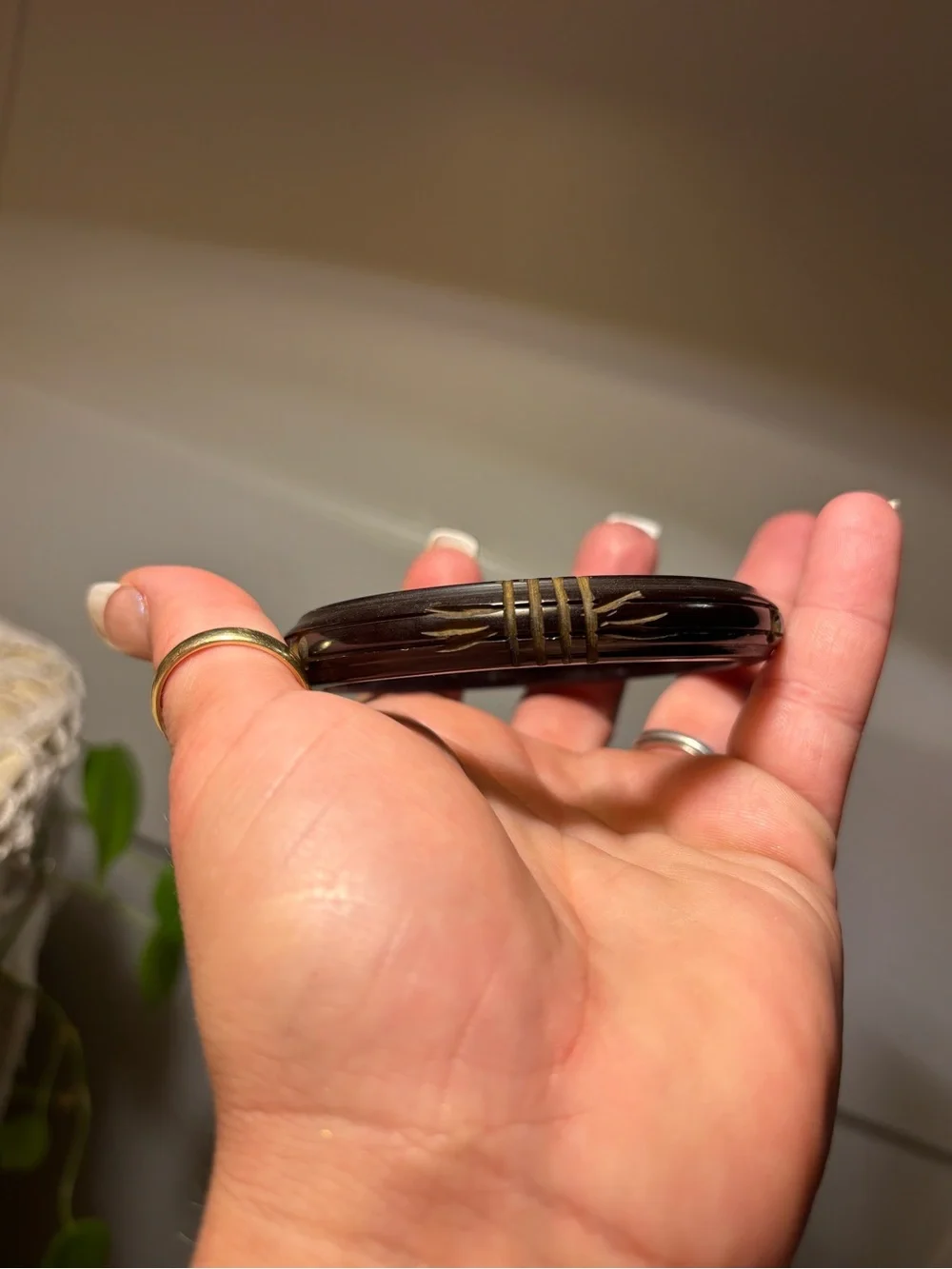 Vintage Carved Bakelite Bangle Bracelet - Dark Brown